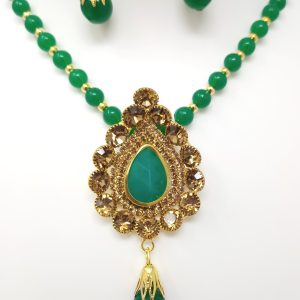 dark green stone moti imitation jewelery set2