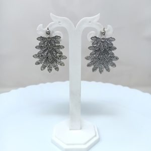 silver metal peacock shaped dangle drop earrings