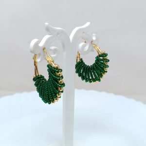 pearl earrings green