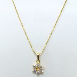 flower shape pendent necklace