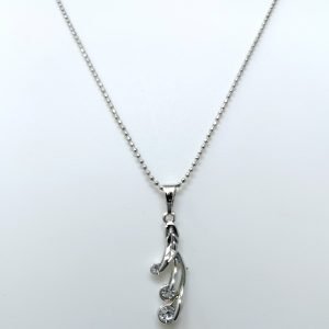 pendant necklace leaf