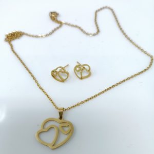 pendant set heart shape