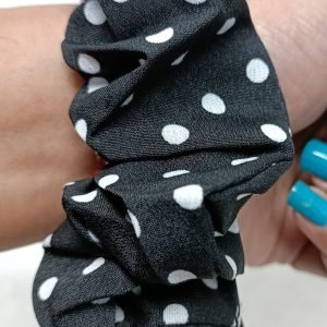 printed zip pocket scrunchies black