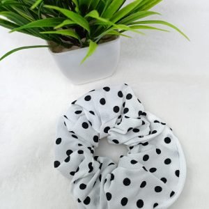 printed zip pocket scrunchies dot white