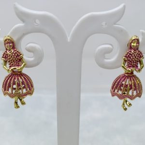 women figure earrings magenta