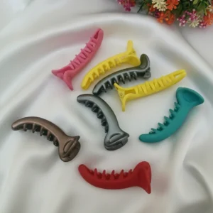 6 multicolor banana clips new