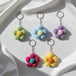 crochet puff daisy flower keychain 1
