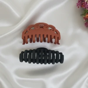 mediium size matte hair claw clutcher 9