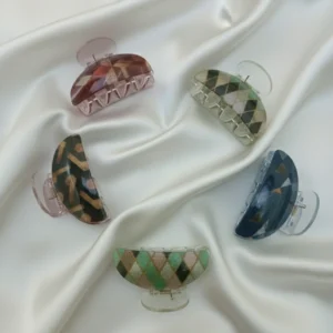 printed hair claw