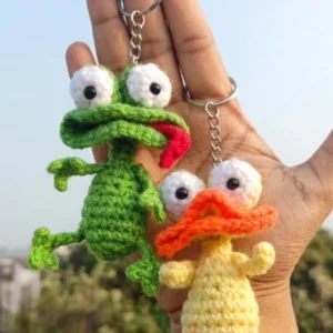 crochet frog and duck keychain 1