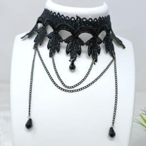 flower shaped choker necklace
